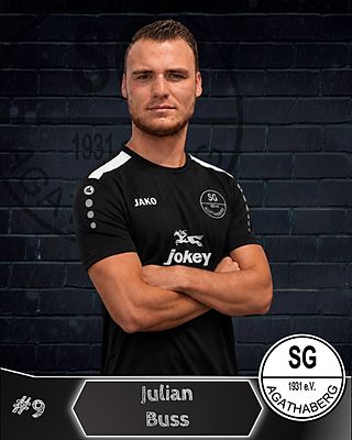 Julian Buss