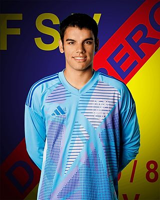 Dominik Hernandez Szarka
