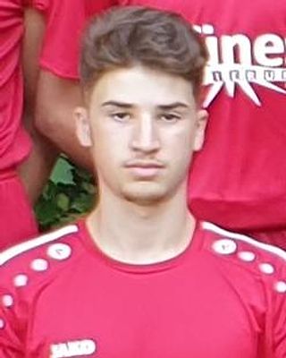 Yaniss Benlalli