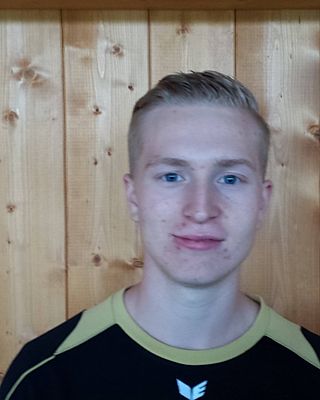 Dustin Müller