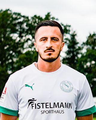 Nick Mdoreuli