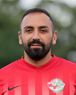 Murat Özbek