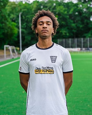 Lucas Irfane Olawale Thombansen