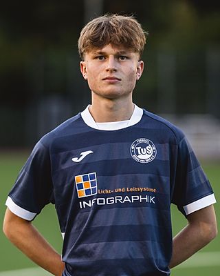 Yannik Bäcker