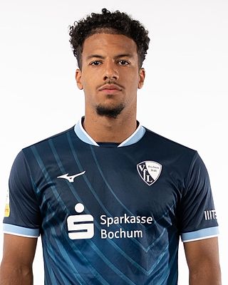 Jonathan Akaegbobi