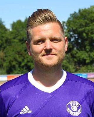 Bastian Krapoth