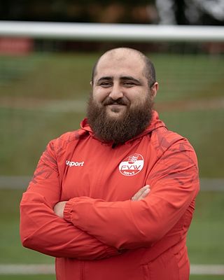 Izzet Özcelik