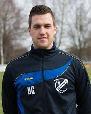 Dominik Glueckschalt