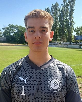 Mads Erik Freund