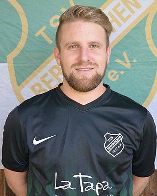 Florian Mayr1