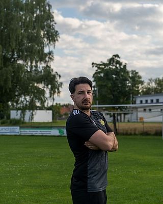 Akin Raim