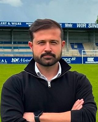 Nadir Sönmez