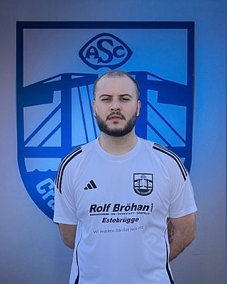 Oliwier Denis Pocelujko