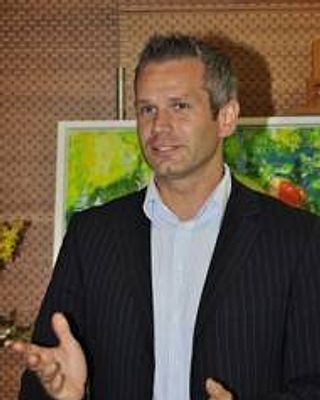 Dirk Schlaffer