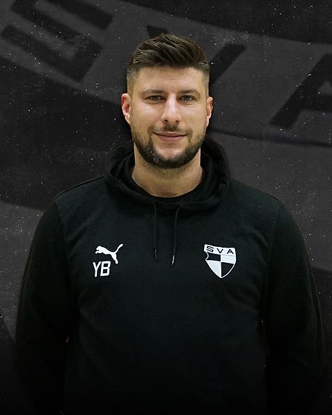 Yannick Bach