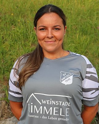 Laura Steiger