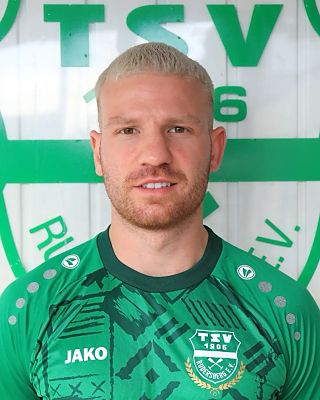 Jannis Leonard Pembe