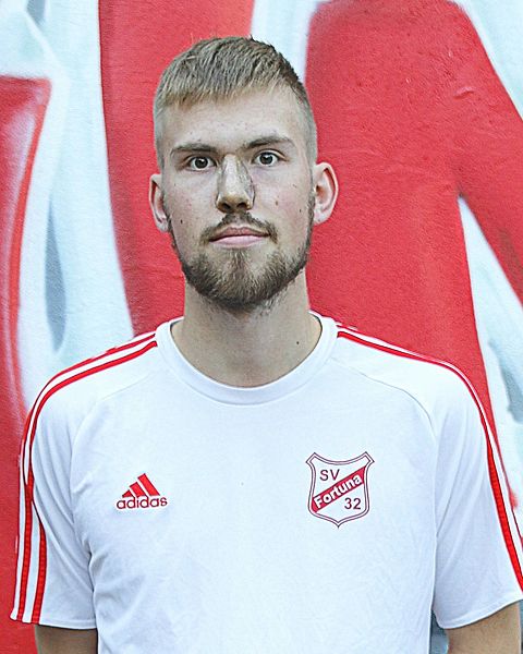 Foto: Helmut Beckfeld