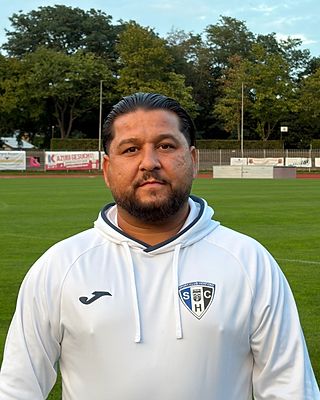 Bujar Cana