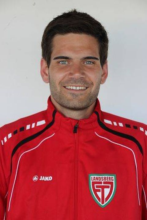 Foto: Portrait: Manuel Strasser Denn