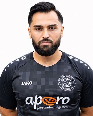 Halil Ayan