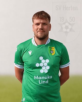 Yannik Häusel