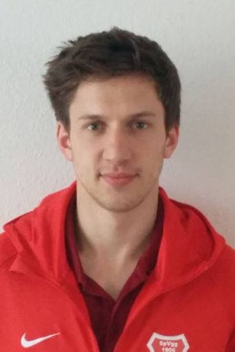 Foto: Portrait: Jonas Burster Nicola