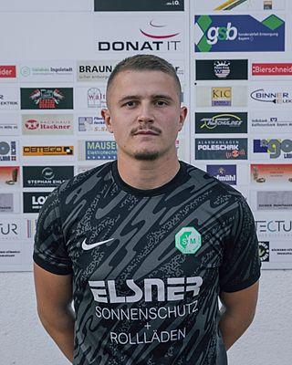 Valentin Puhar