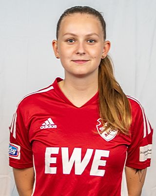Celina Schüller