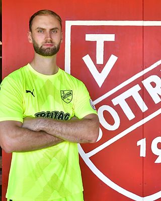 Tobias Engel