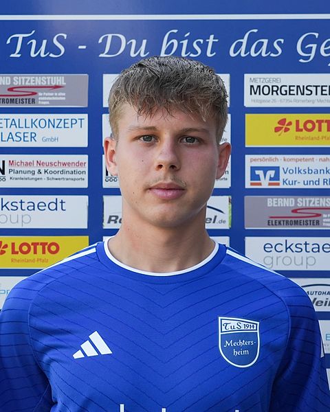 Dennis Arnst