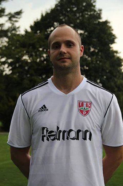 Foto: Portrait: Valentin Belzner Kar