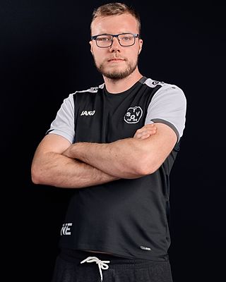 Niko Neumann