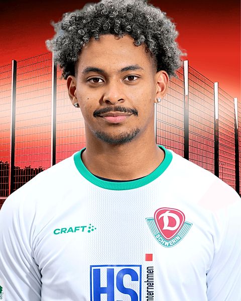 Yanick-Roney Abayomi