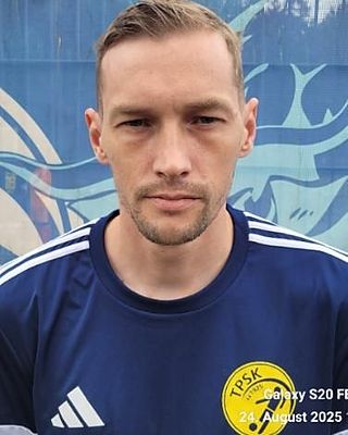Dennis Reuter