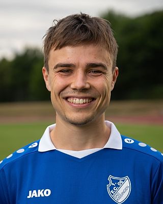 Tizian Fella