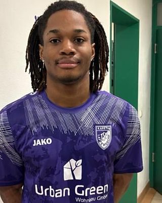 Elliot Deola