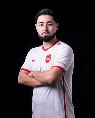 Farzad Akbari