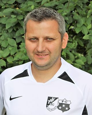 Damian Piwecki