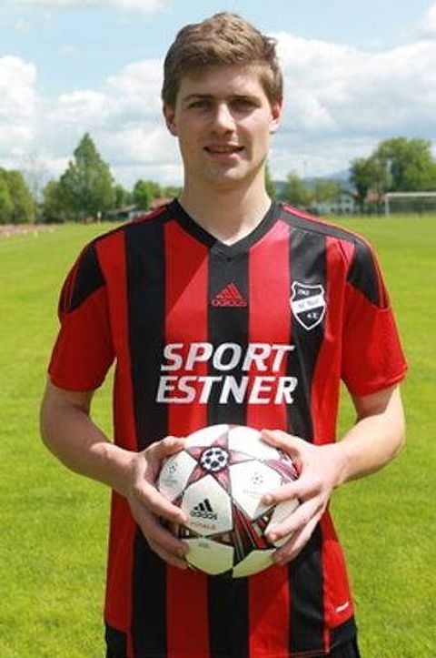 Foto: Portrait: Sepp Estner SC Wall 