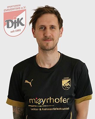 Adrian Genz