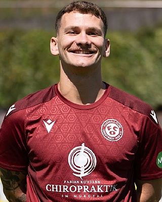 Loris Strobel