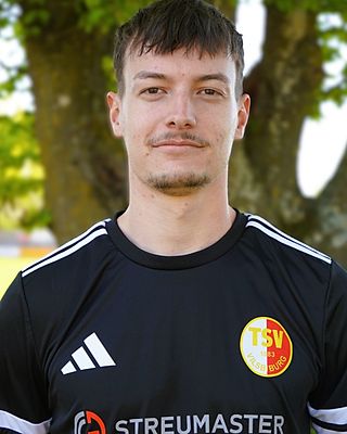 Benedikt Ecker