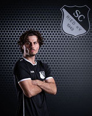 Leonit Loshaj
