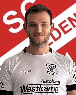 Lukas Grosser