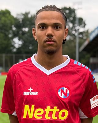 Josh Lesley Görtzen