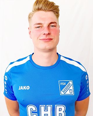 Valentin Noah Becker