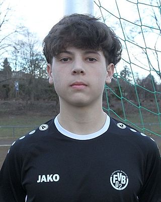Elia Valentino