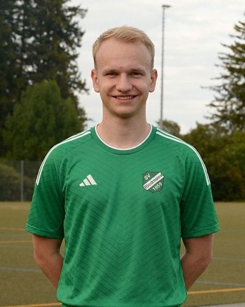 Elias Kuhnert