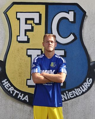 Maximilian Reinhart Single